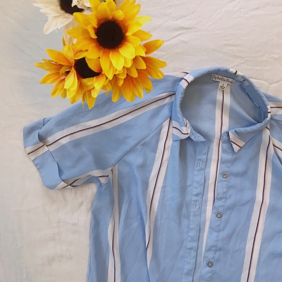 Light-weight Button-up! - Picture 1 of 2